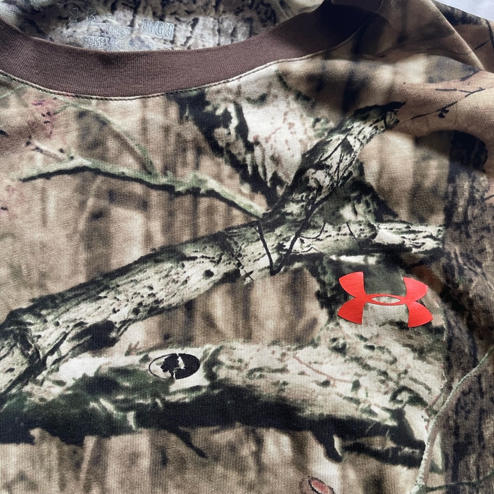Camo long sleeve under armour